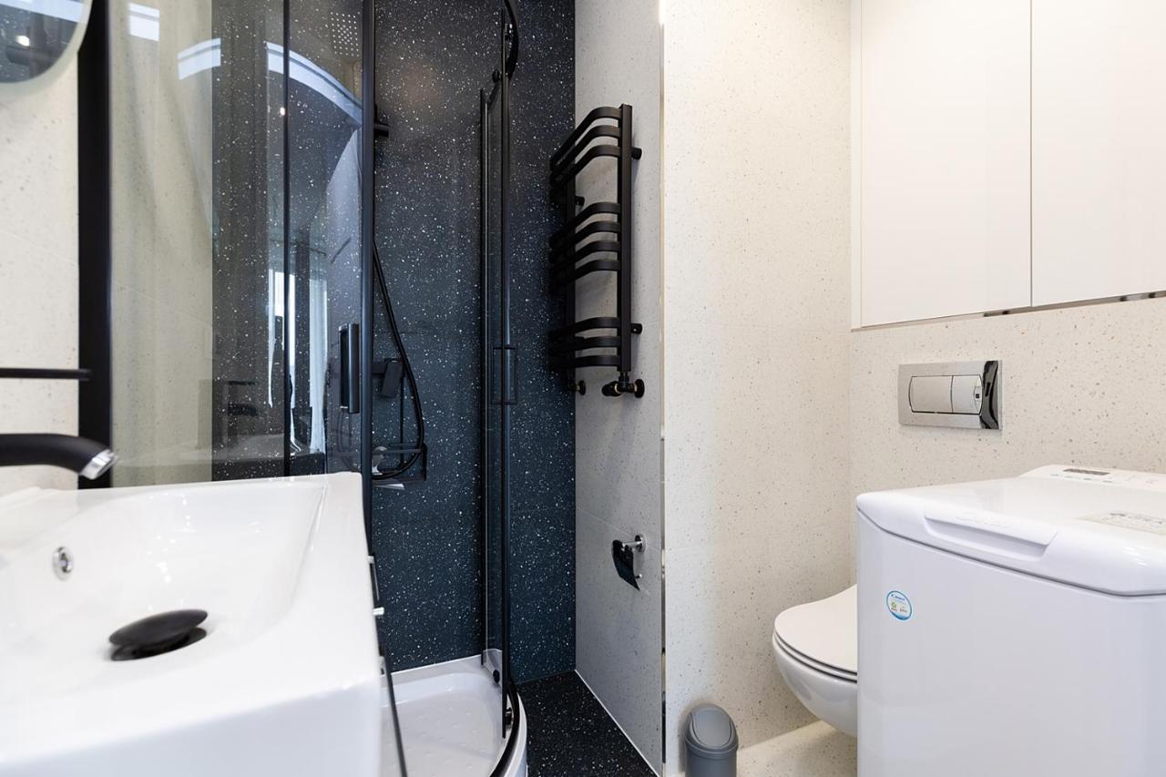 Cozy Apartment Jana Kazimierza, Wola Варшава Екстериор снимка